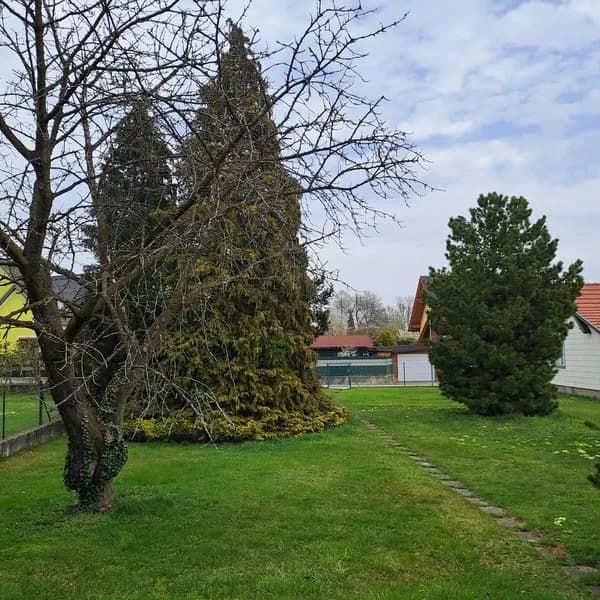 6-Zimmer-Haus kaufen in Neunkirchen – 135 m², € 489.000 – Bild 8 von 29