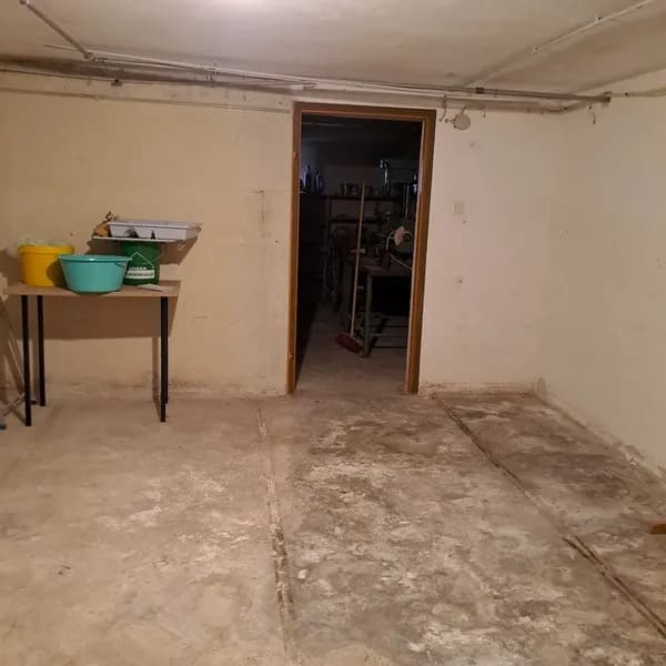 6-Zimmer-Haus kaufen in Neunkirchen – 135 m², € 489.000 – Bild 26 von 29