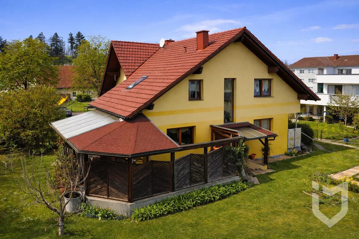 8-Zimmer-Gewerbeimmobilie kaufen in Linz Land – 256 m², € 635.000 – Bild 2 von 14