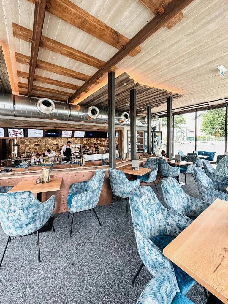 25-Zimmer-Gewerbeimmobilie mieten in Salzburg-Umgebung – 877 m² – Bild 3 von 15
