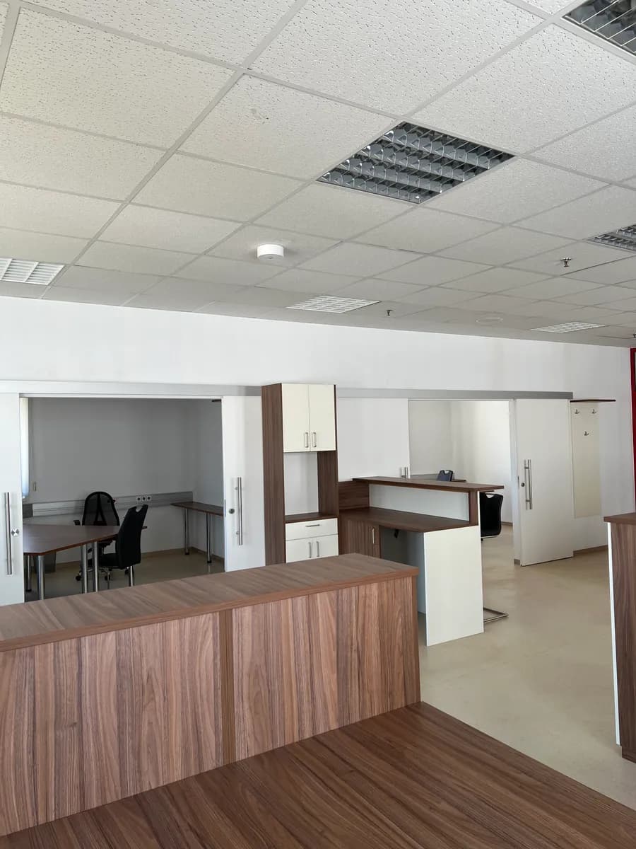 3-Zimmer-Gewerbeimmobilie mieten in Villach Land – 118 m², € 1.132 – Bild 2 von 9