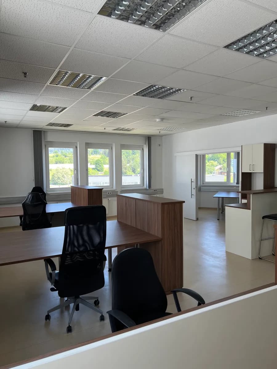 3-Zimmer-Gewerbeimmobilie mieten in Villach Land – 118 m², € 1.132 – Bild 3 von 9
