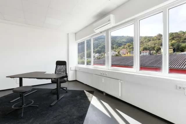 4-Zimmer-Gewerbeimmobilie mieten in Tulln – 192 m², € 2.283 – Bild 2 von 21