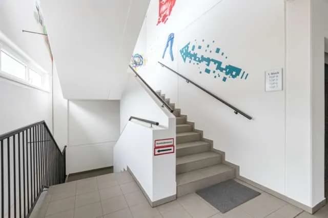 4-Zimmer-Gewerbeimmobilie mieten in Tulln – 192 m², € 2.283 – Bild 12 von 21