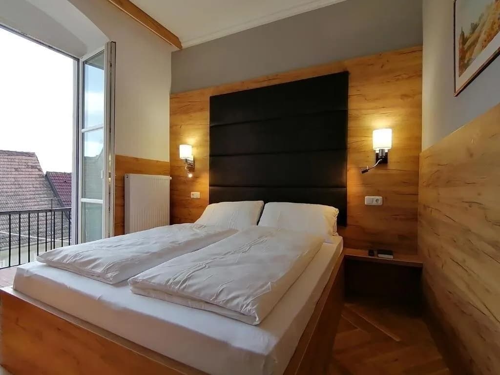 14-Zimmer-Gewerbeimmobilie kaufen in Melk – 348 m², € 1.385.000