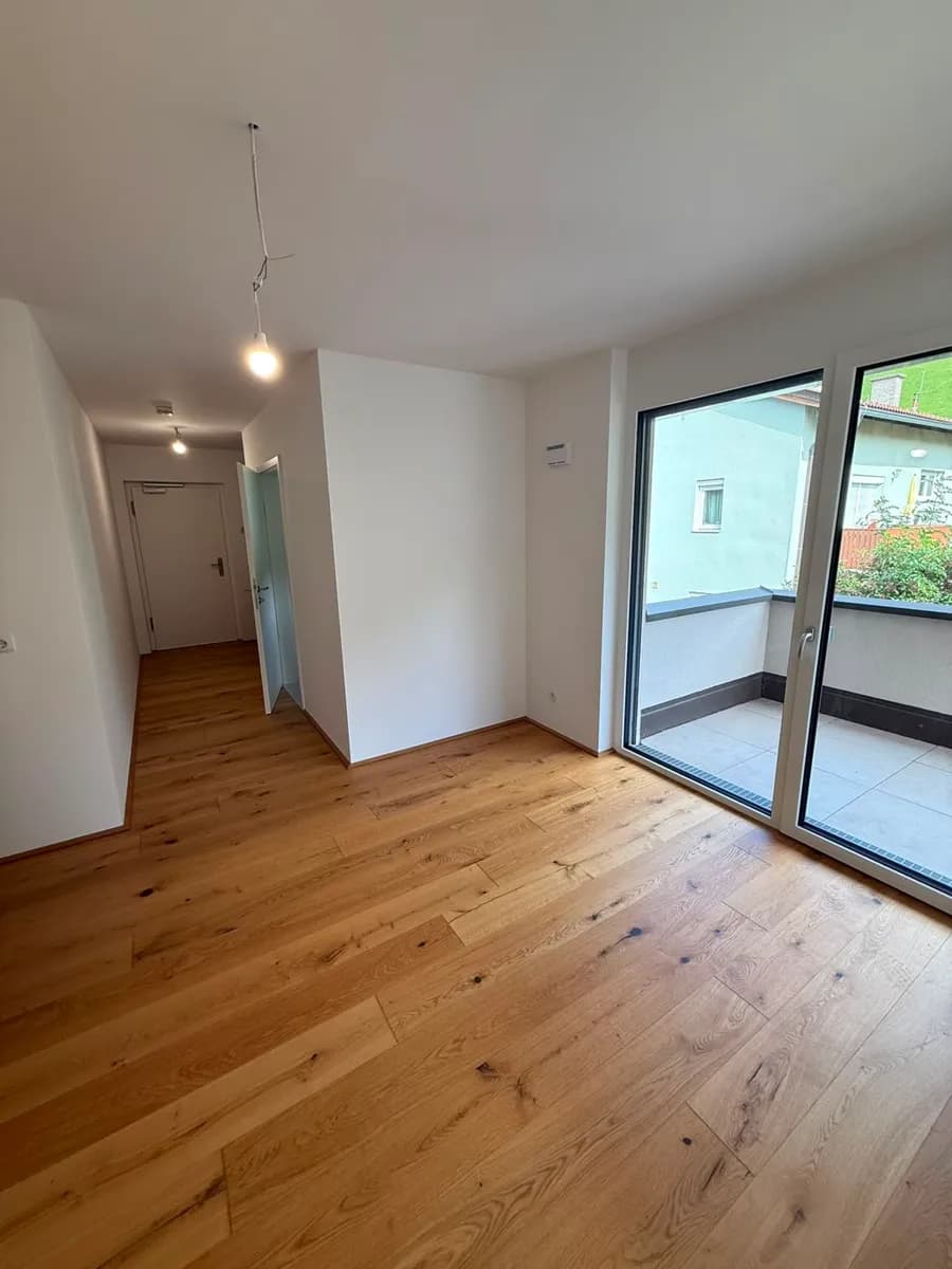 3-Zimmer-Wohnung mieten in Schwaz – 76 m², € 1.650 – Bild 1 von 9