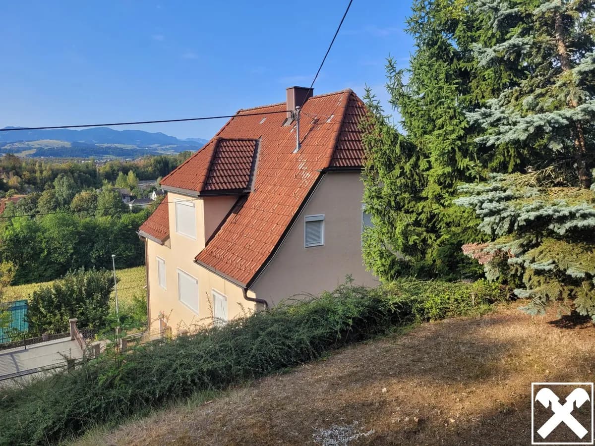 6-Zimmer-Haus kaufen in Steyr-Land – 140 m², € 285.000 – Bild 1 von 11