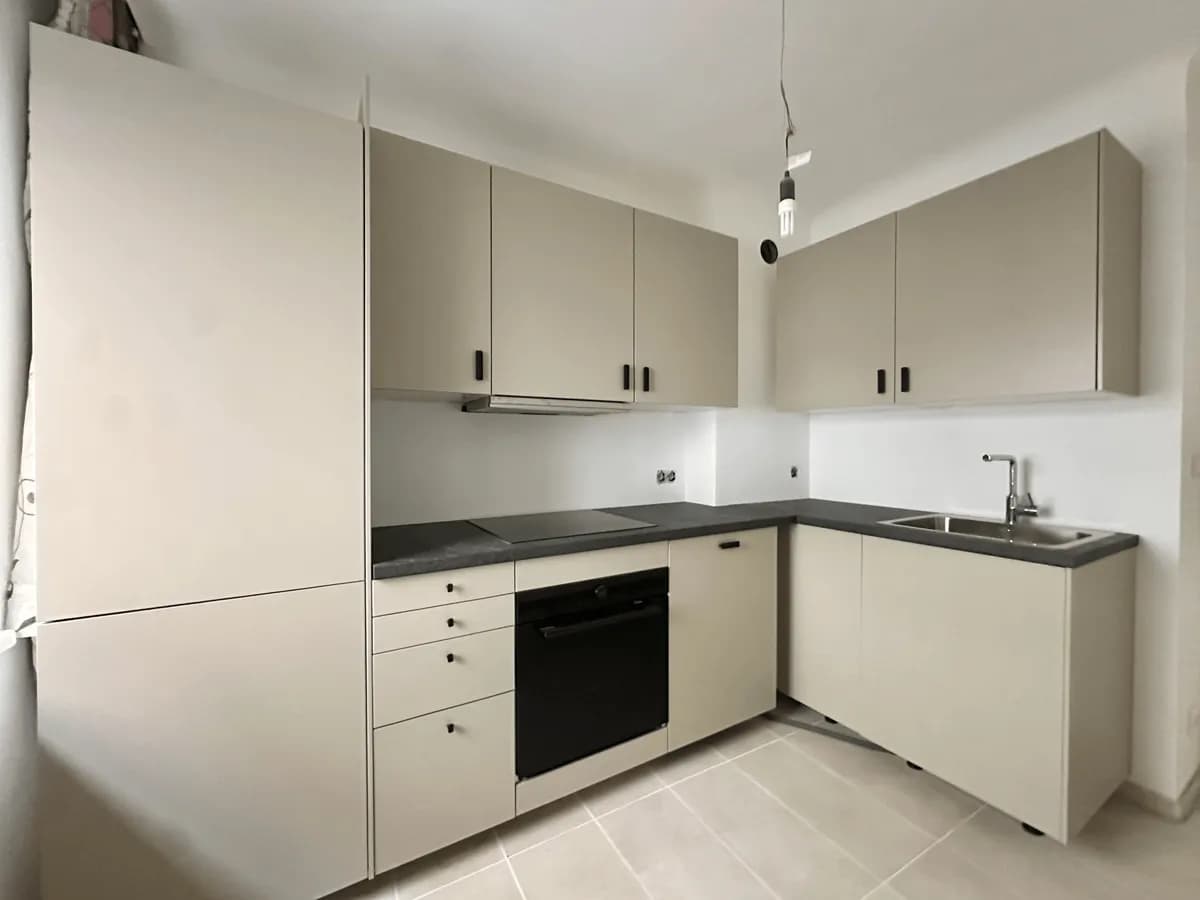 2-Zimmer-Wohnung mieten in Wien – 43 m², € 920 – Bild 1 von 9