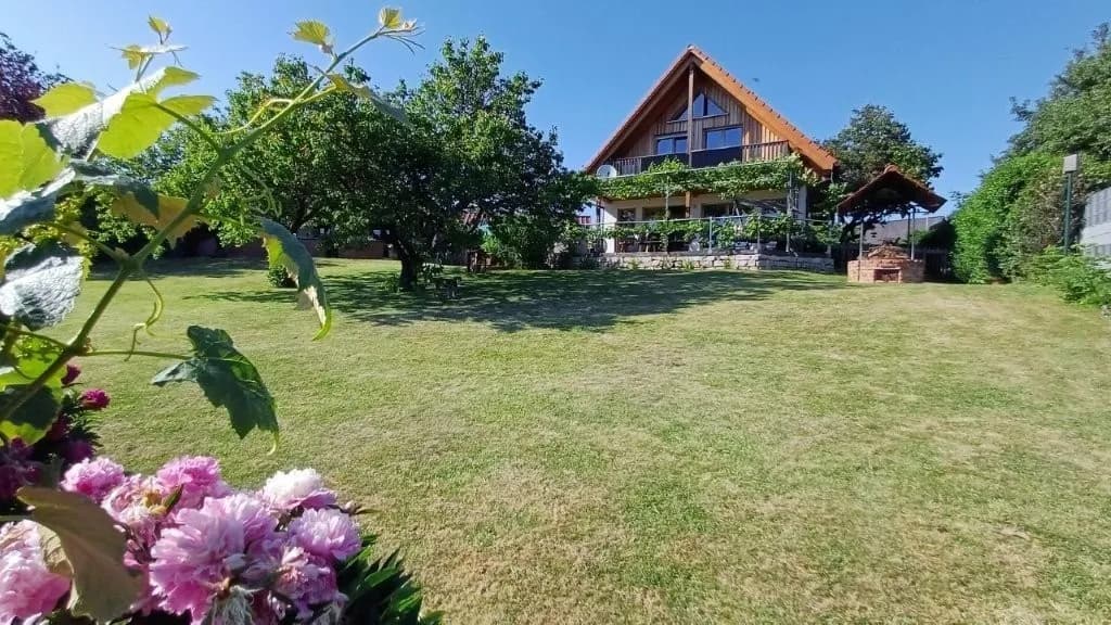 8-Zimmer-Gewerbeimmobilie kaufen in Güssing – 244 m², € 775.000 – Bild 2 von 85