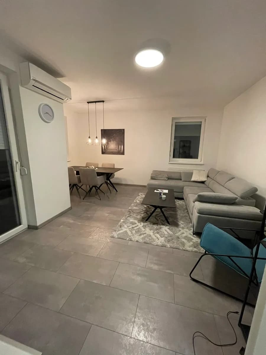 3-Zimmer-Wohnung mieten in Baden – 76 m², € 950