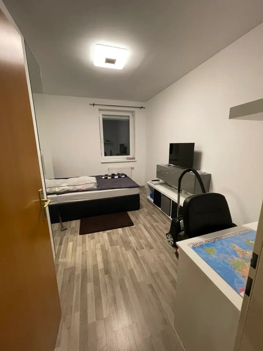 3-Zimmer-Wohnung mieten in Baden – 76 m², € 950 – Bild 11 von 34