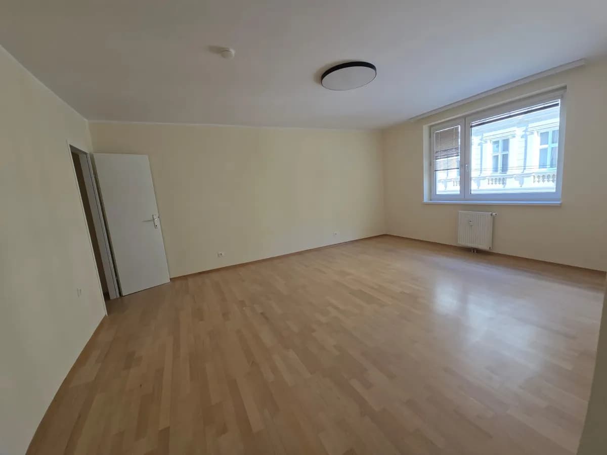 4-Zimmer-Wohnung mieten in Wien – 128 m², € 1.750 – Bild 2 von 15