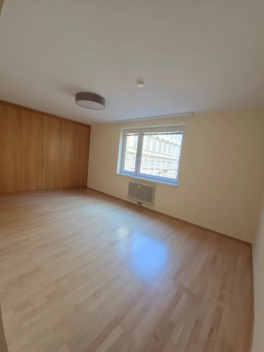 4-Zimmer-Wohnung mieten in Wien – 128 m², € 1.750 – Bild 5 von 15