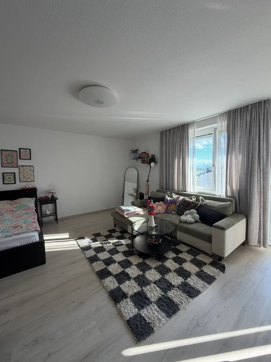 1-Zimmer-Wohnung mieten in Linz Land – 40 m², € 540 – Bild 1 von 7