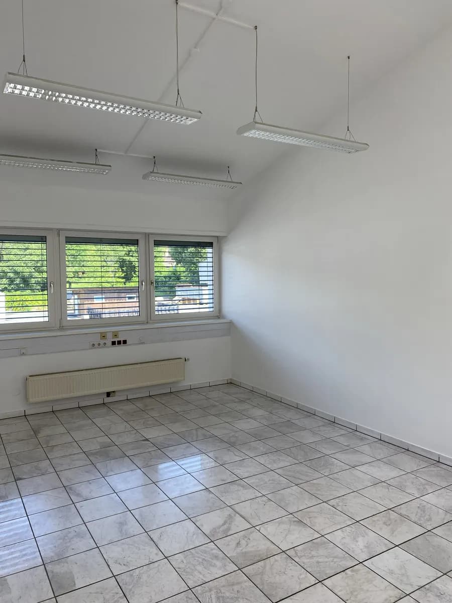 Gewerbeimmobilie mieten in Deutschlandsberg – 353 m², € 9 – Bild 4 von 24