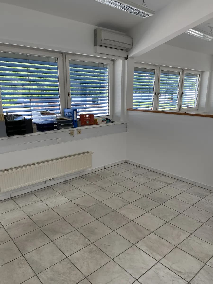 Gewerbeimmobilie mieten in Deutschlandsberg – 353 m², € 9 – Bild 6 von 24