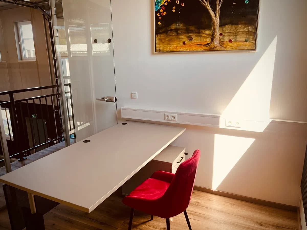 1-Zimmer-Gewerbeimmobilie mieten in Vöcklabruck – 10 m², € 385 – Bild 4 von 5