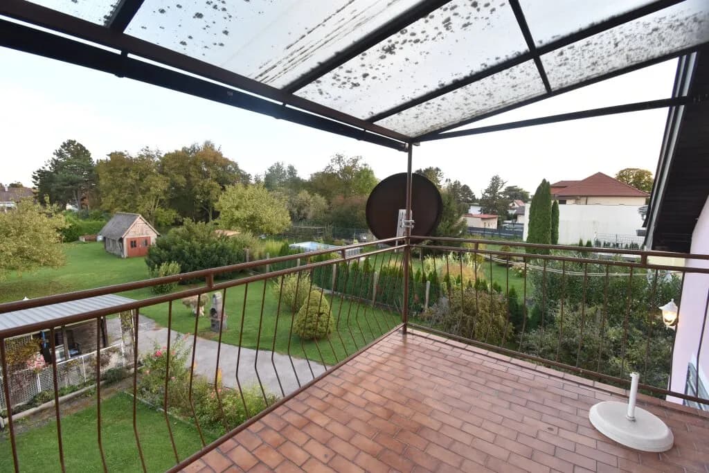 4-Zimmer-Haus kaufen in Baden – 130 m², € 450.000 – Bild 1 von 36
