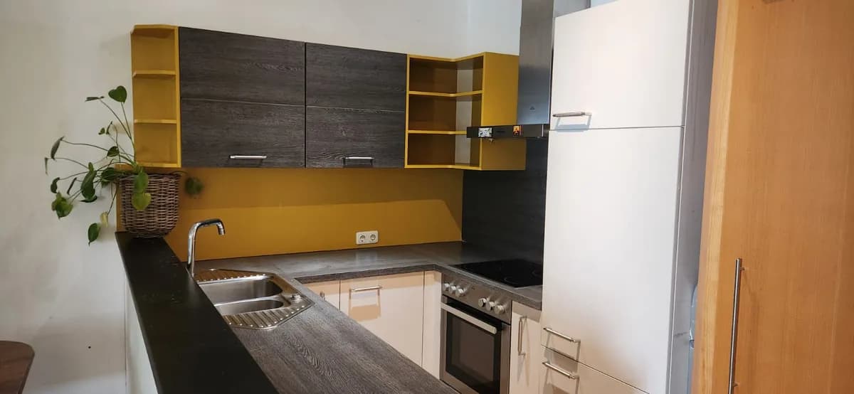 1-Zimmer-Wohnung mieten in Innsbruck-Land – 28 m², € 760 – Bild 2 von 8
