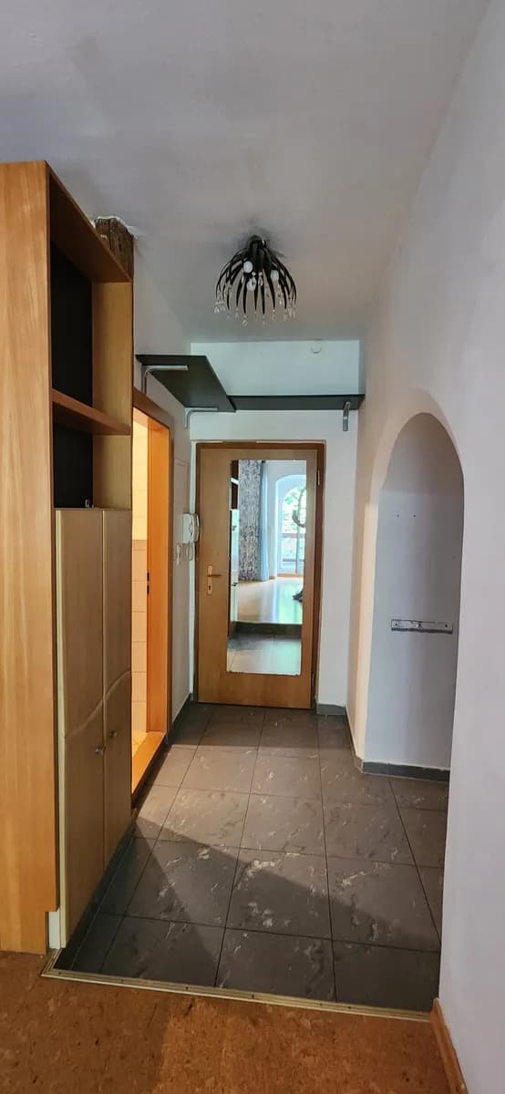 1-Zimmer-Wohnung mieten in Innsbruck-Land – 28 m², € 760 – Bild 5 von 8