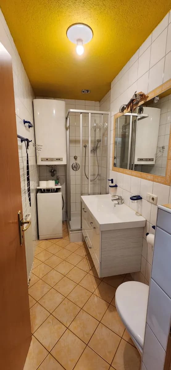 1-Zimmer-Wohnung mieten in Innsbruck-Land – 28 m², € 760 – Bild 6 von 8
