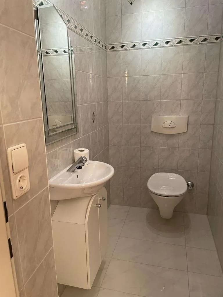 2-Zimmer-Wohnung mieten in Innsbruck – 60 m², € 1.200 – Bild 7 von 9