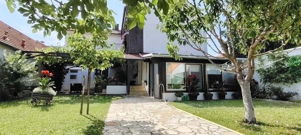 8-Zimmer-Gewerbeimmobilie kaufen in Neusiedl am See – 239 m², € 590.000 – Bild 4 von 34