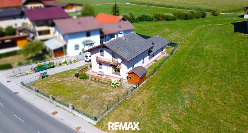 4-Zimmer-Haus kaufen in Salzburg-Umgebung – 102 m², € 299.000 – Bild 1 von 19