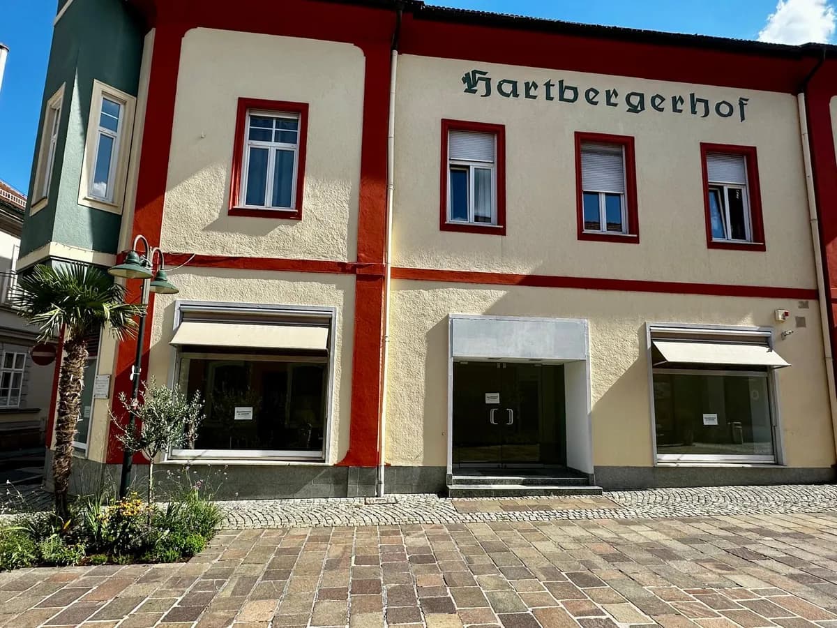 Gewerbeimmobilie mieten in Hartberg-Fürstenfeld – 108 m², € 1.090 – Bild 1 von 7