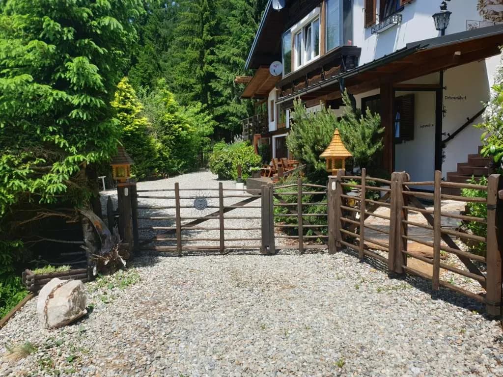 10-Zimmer-Wohnung mieten in Wolfsberg – 175 m², € 850 – Bild 38 von 42