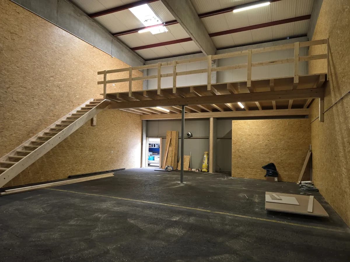 Gewerbeimmobilie kaufen in Baden – 3 780 m², € 3.750.000 – Bild 7 von 19