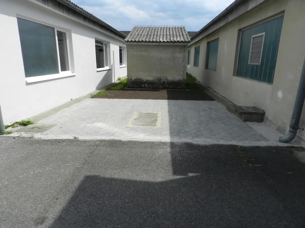 Gewerbeimmobilie kaufen in Baden – 3 780 m², € 3.750.000 – Bild 16 von 19