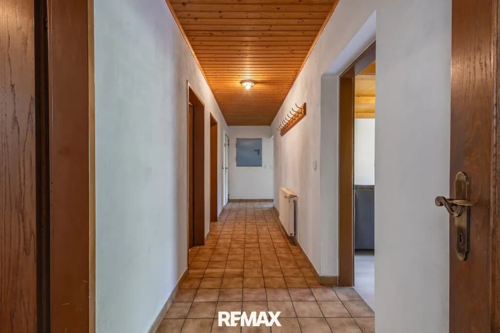 6-Zimmer-Haus kaufen in Villach Land – 165 m², € 275.000 – Bild 8 von 42