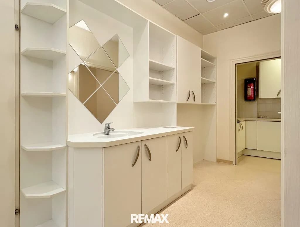 Gewerbeimmobilie mieten in Tulln – 102 m², € 500 – Bild 7 von 13