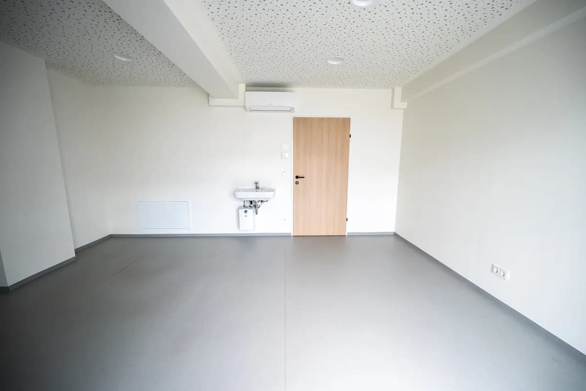 3-Zimmer-Gewerbeimmobilie mieten in Amstetten – 39 m², € 12 – Bild 15 von 24