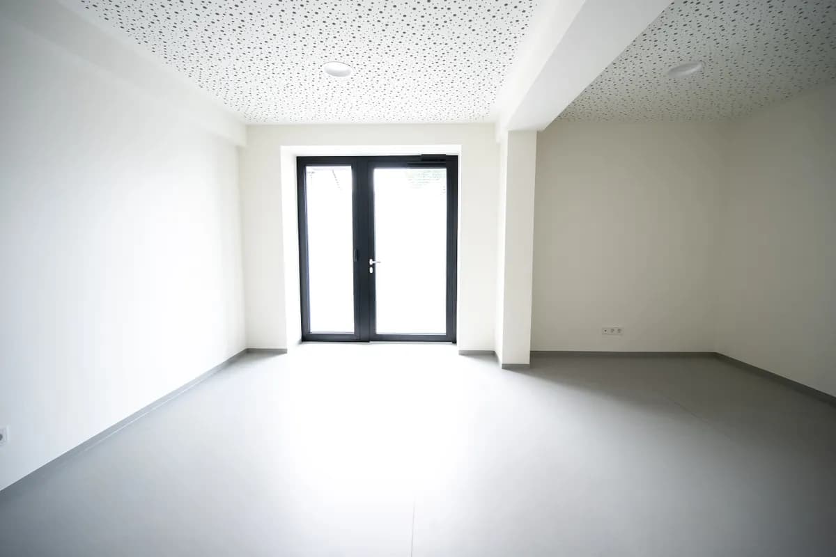 3-Zimmer-Gewerbeimmobilie mieten in Amstetten – 39 m², € 12 – Bild 17 von 24