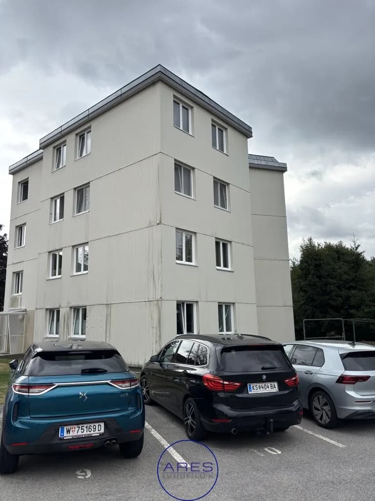 Wohnung kaufen in Gmünd – 59,5 m², € 49.000 – Bild 1 von 12