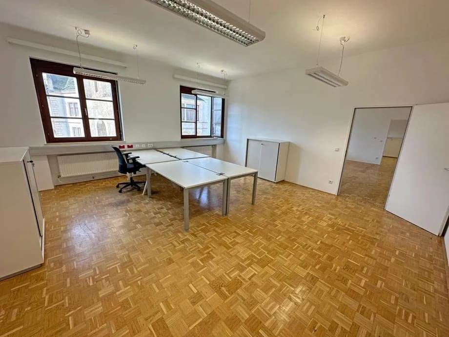 5-Zimmer-Gewerbeimmobilie mieten in Korneuburg – 158 m², € 1.975 – Bild 3 von 12
