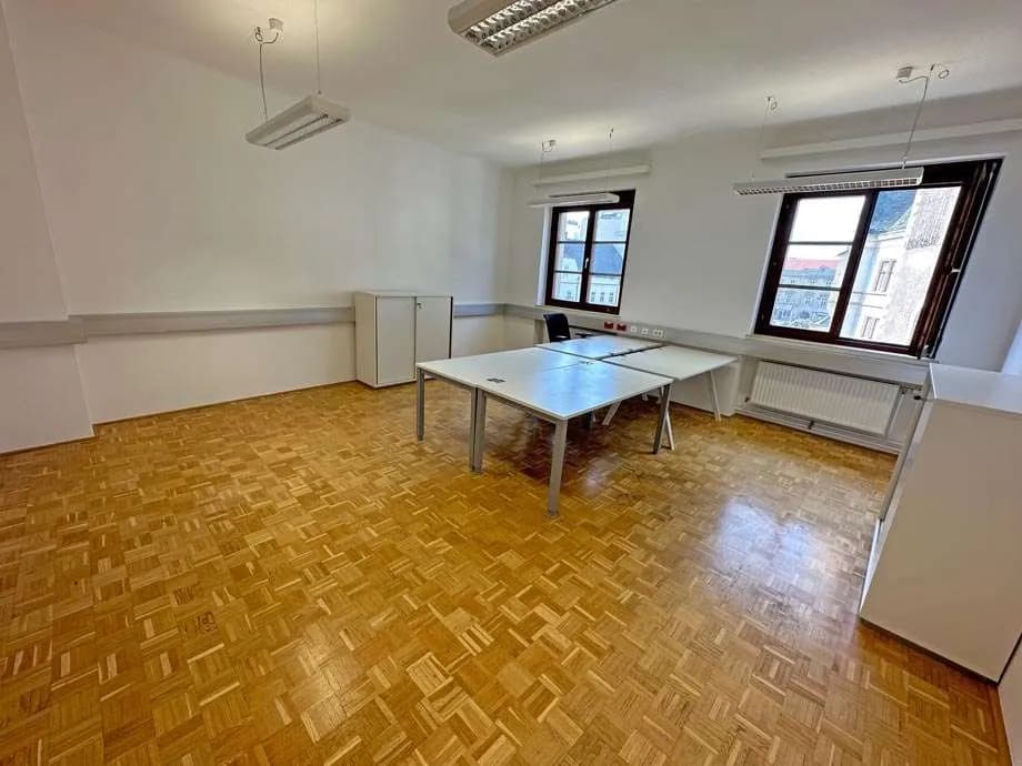 5-Zimmer-Gewerbeimmobilie mieten in Korneuburg – 158 m², € 1.975 – Bild 4 von 12