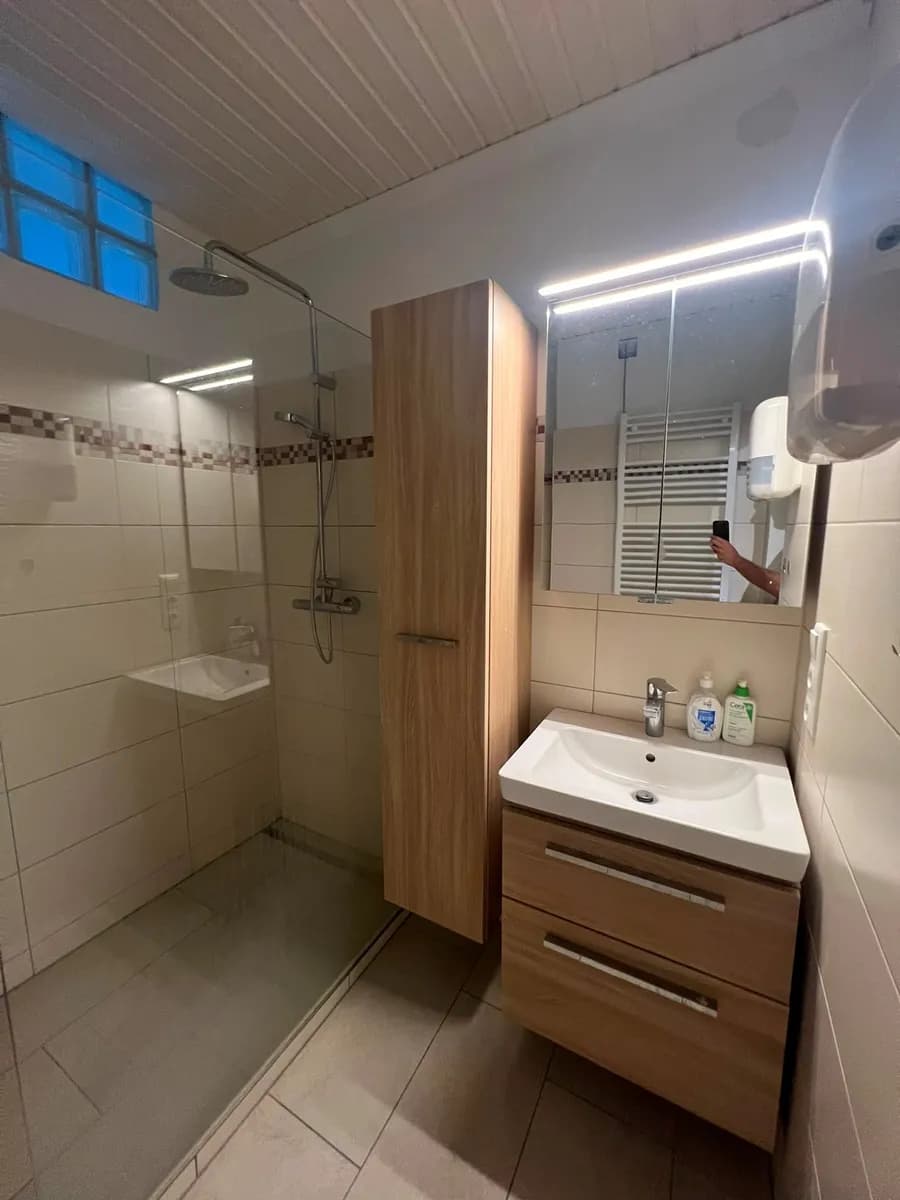 2-Zimmer-Wohnung mieten in Gmunden – 73 m², € 927 – Bild 8 von 10