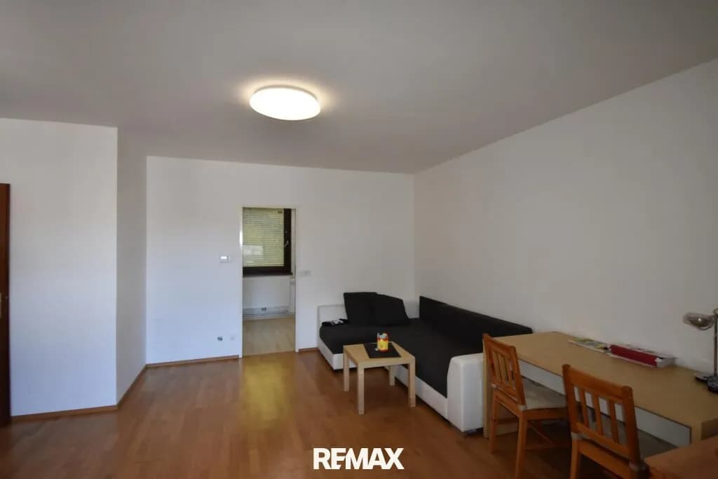 2-Zimmer-Wohnung kaufen in Waidhofen an der Ybbs – 65 m², € 105.000 – Bild 2 von 9