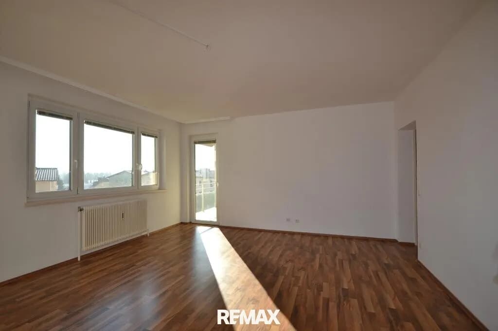 3-Zimmer-Immobilie mieten in Amstetten – 81 m², € 748 – Bild 2 von 9