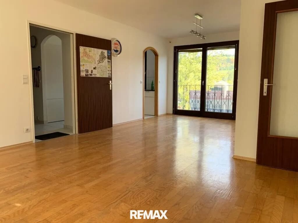 4-Zimmer-Wohnung kaufen in Waidhofen an der Ybbs – 84 m², € 135.000 – Bild 2 von 11
