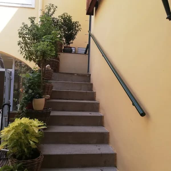 1-Zimmer-Wohnung mieten in Wiener Neustadt – 27 m², € 406