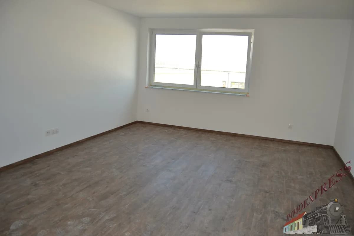1-Zimmer-Gewerbeimmobilie mieten in Bruck an der Leitha – 22 m², € 213 – Bild 8 von 11