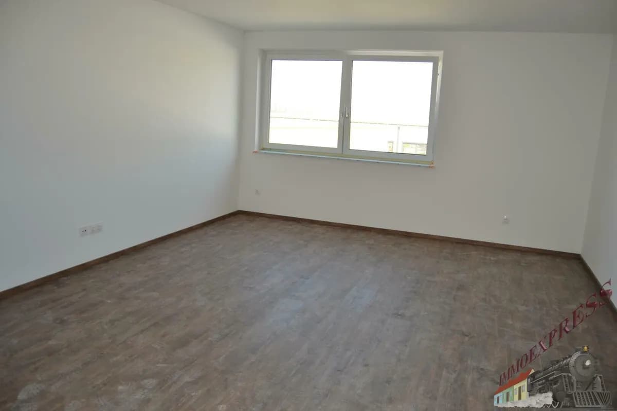 1-Zimmer-Gewerbeimmobilie mieten in Bruck an der Leitha – 25 m², € 246 – Bild 12 von 15