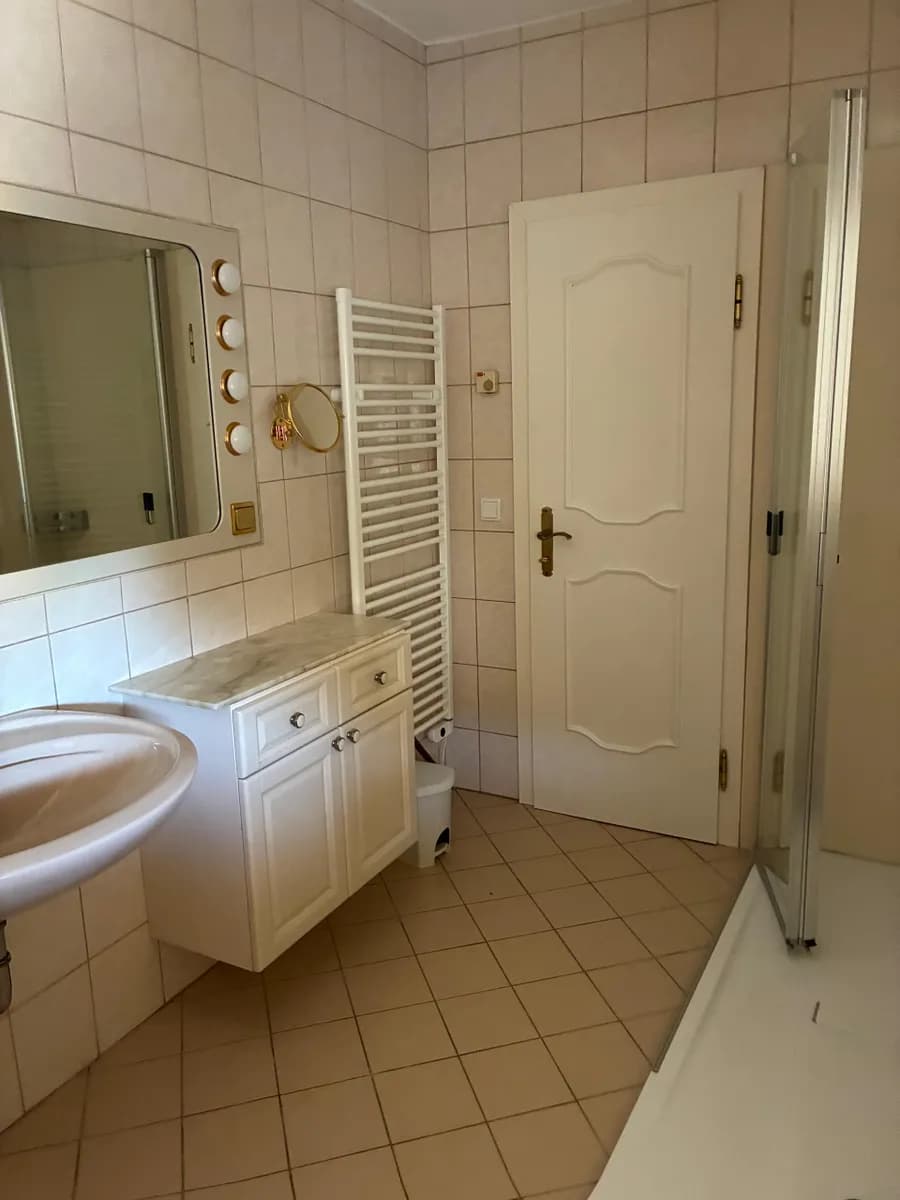 5-Zimmer-Haus mieten in Salzburg Stadt – 130 m², € 2.800 – Bild 7 von 10