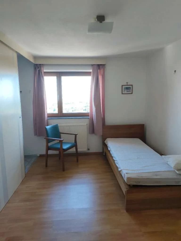 1-Zimmer-Wohnung mieten in Steyr-Land – 20 m², € 320 – Bild 1 von 7