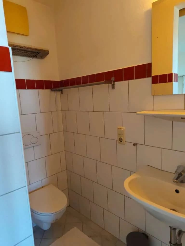 1-Zimmer-Wohnung mieten in Steyr-Land – 20 m², € 320 – Bild 3 von 7