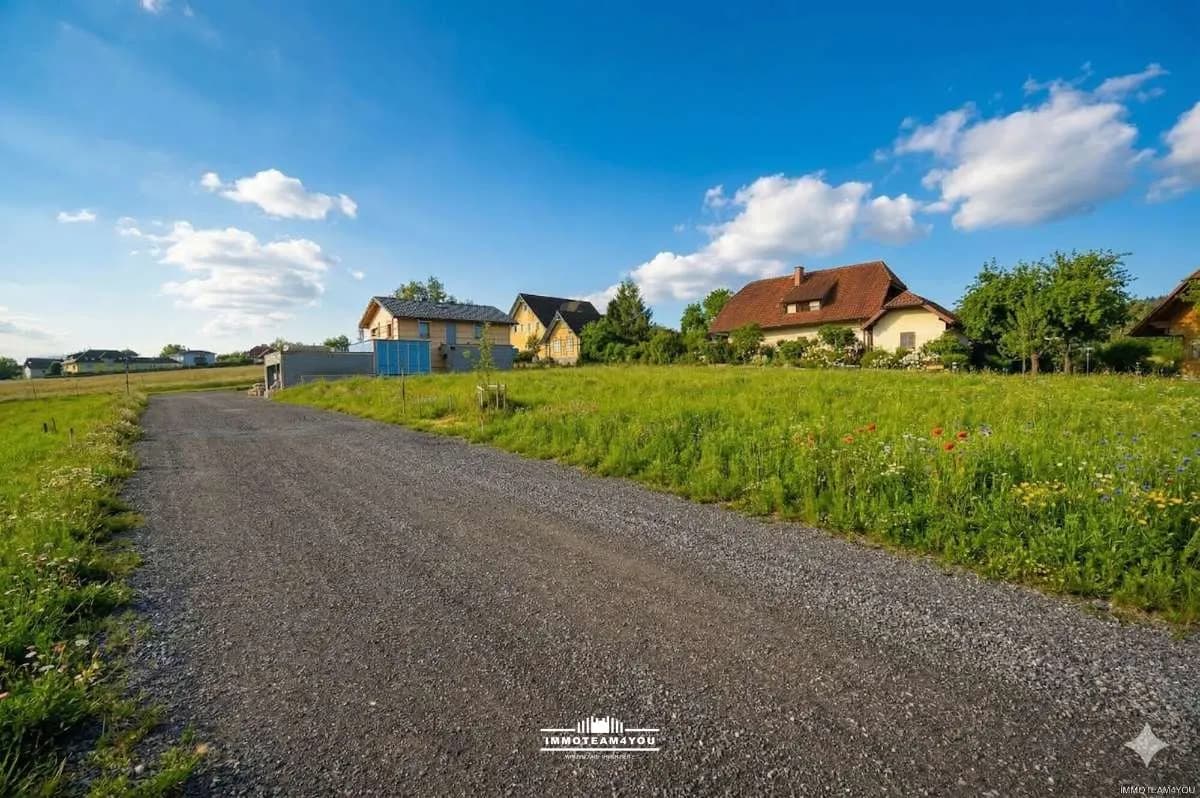 Grundstück kaufen in Vöcklabruck – 908 m², € 225.000 – Bild 4 von 5